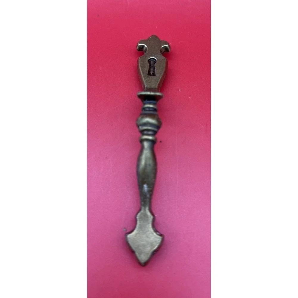 Amerock 179 Faux Keyhole Thumb Pull Handle Cabinet Door Dark Brass
